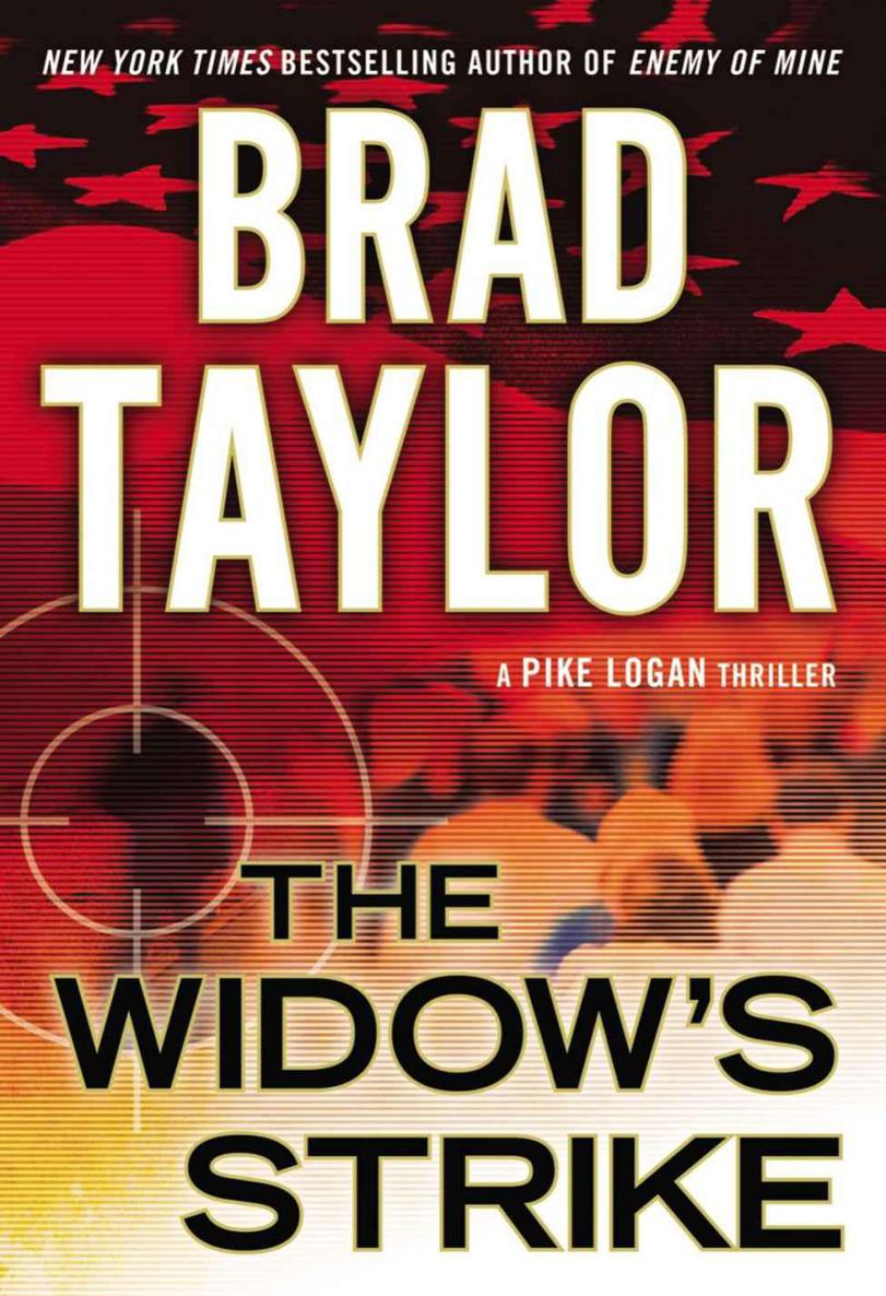 The Widow's Strike: A Pike Logan Thriller